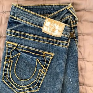 True Religion Original Wide Leg Jeans. Size 30. Yellow Stitching.